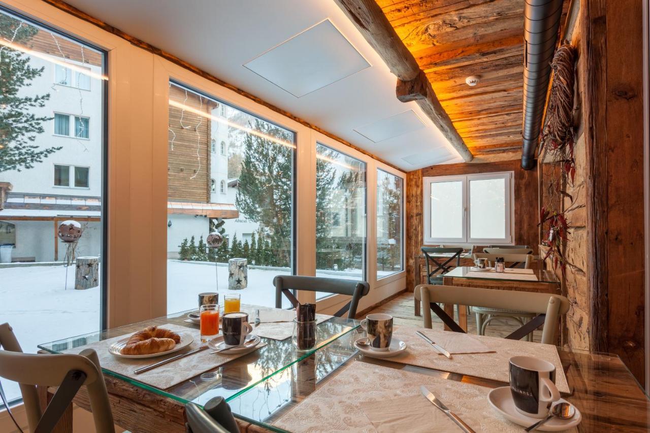 Jaegerhof Serviced Apartements Цермат Екстериор снимка